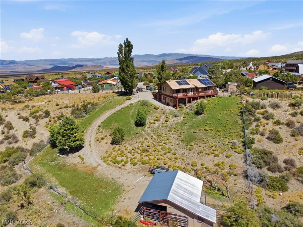 78 Pine Road Cold Creek, NV 89124