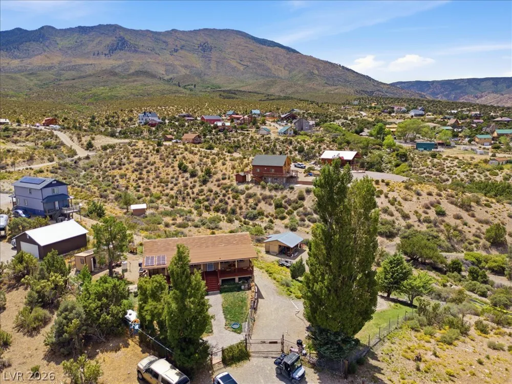 78 Pine Road Cold Creek, NV 89124