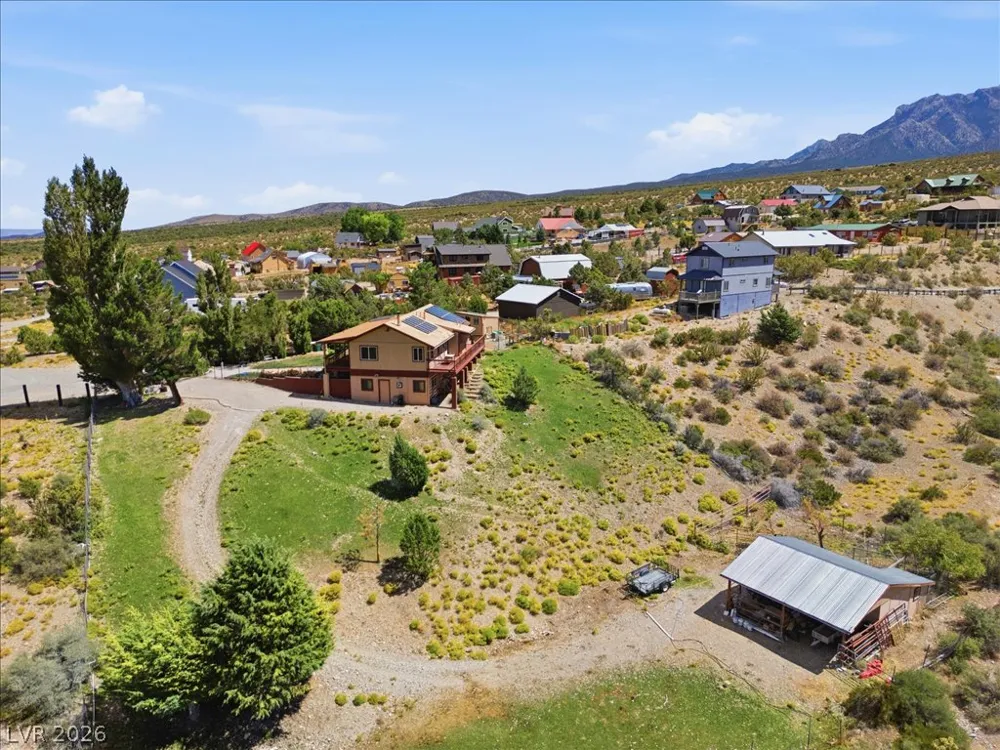 78 Pine Road Cold Creek, NV 89124