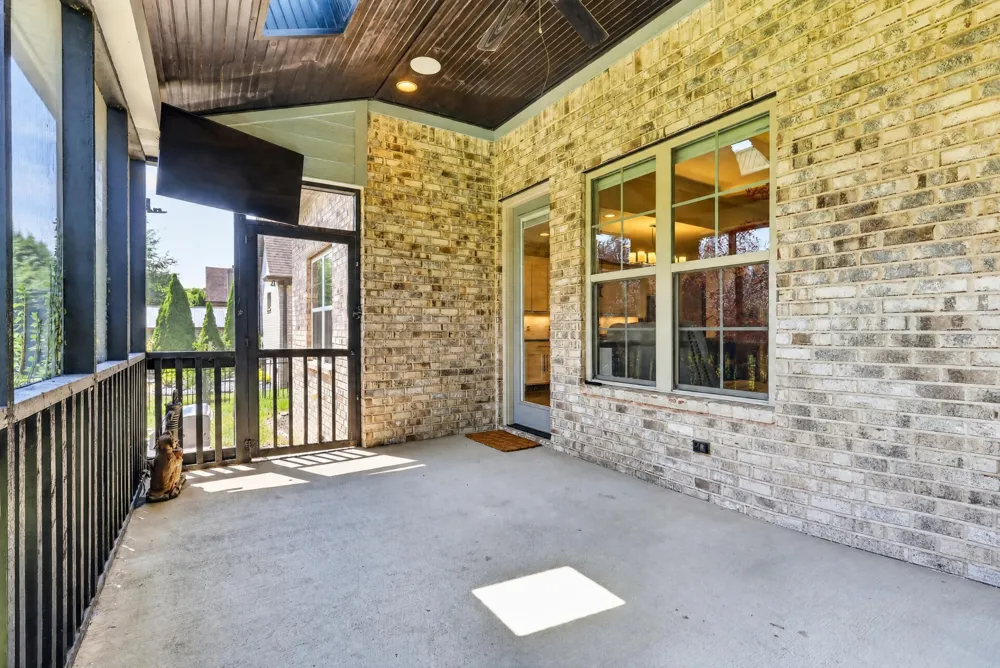 8007 June Apple Ln Spring Hill, TN 37174