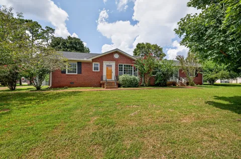 132 Winwood Dr