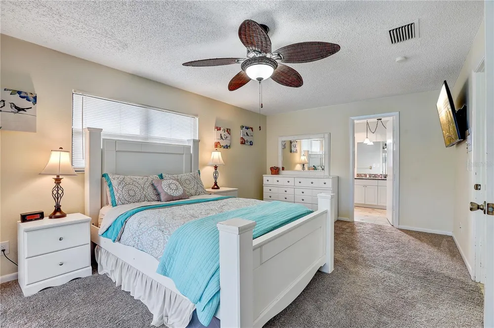 756 FLAMINGO DRIVE Apollo Beach, FL 33572