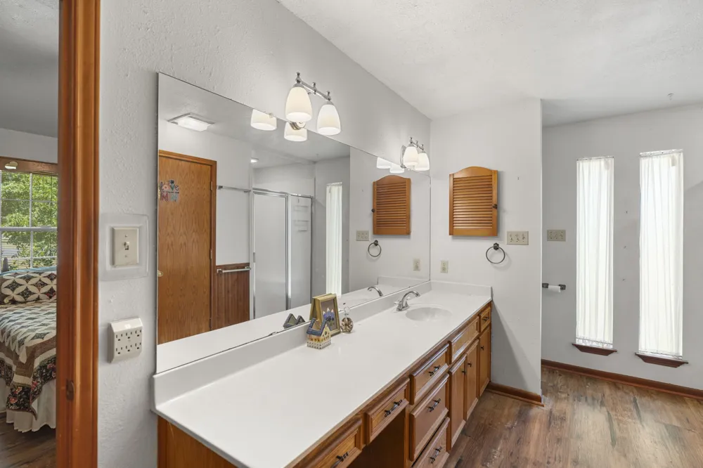 315 Caracara Drive Buda, TX 78610