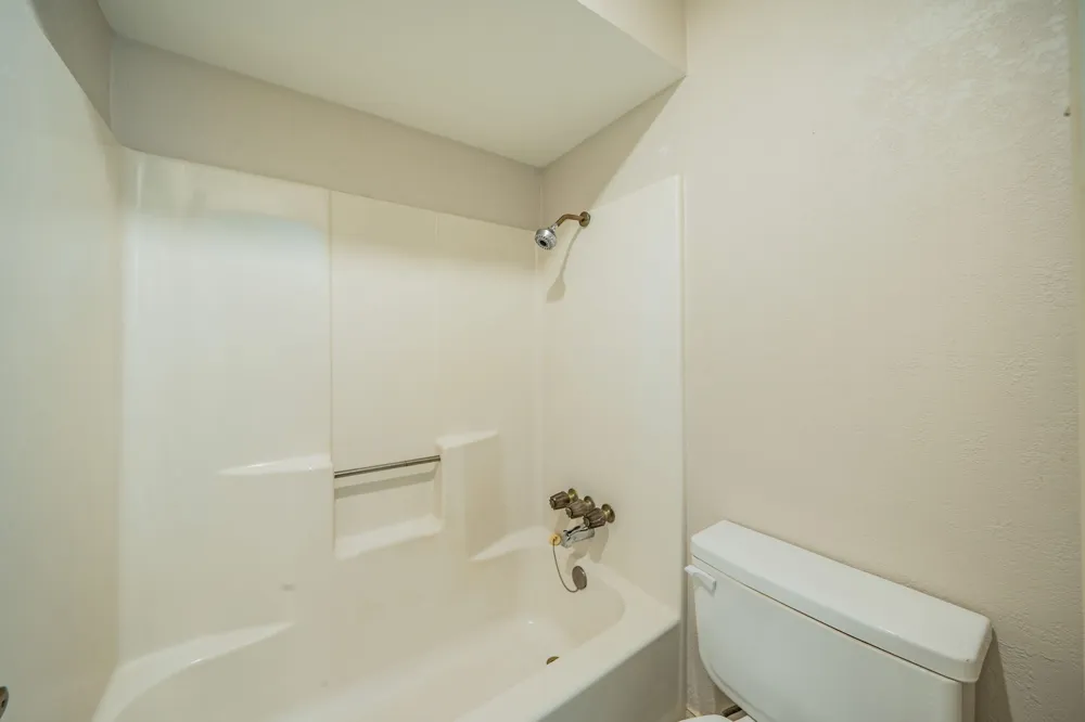 529 Winston Street Grand Prairie, TX 75052