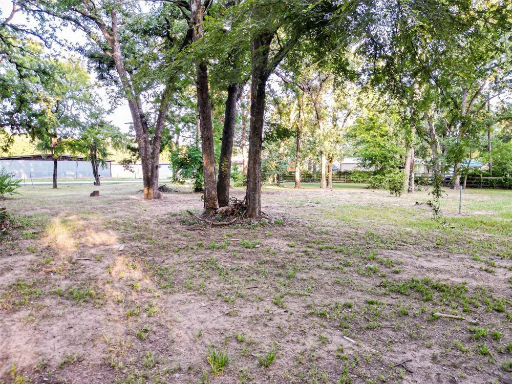 208 Old Indian Trail Tool, TX 75143