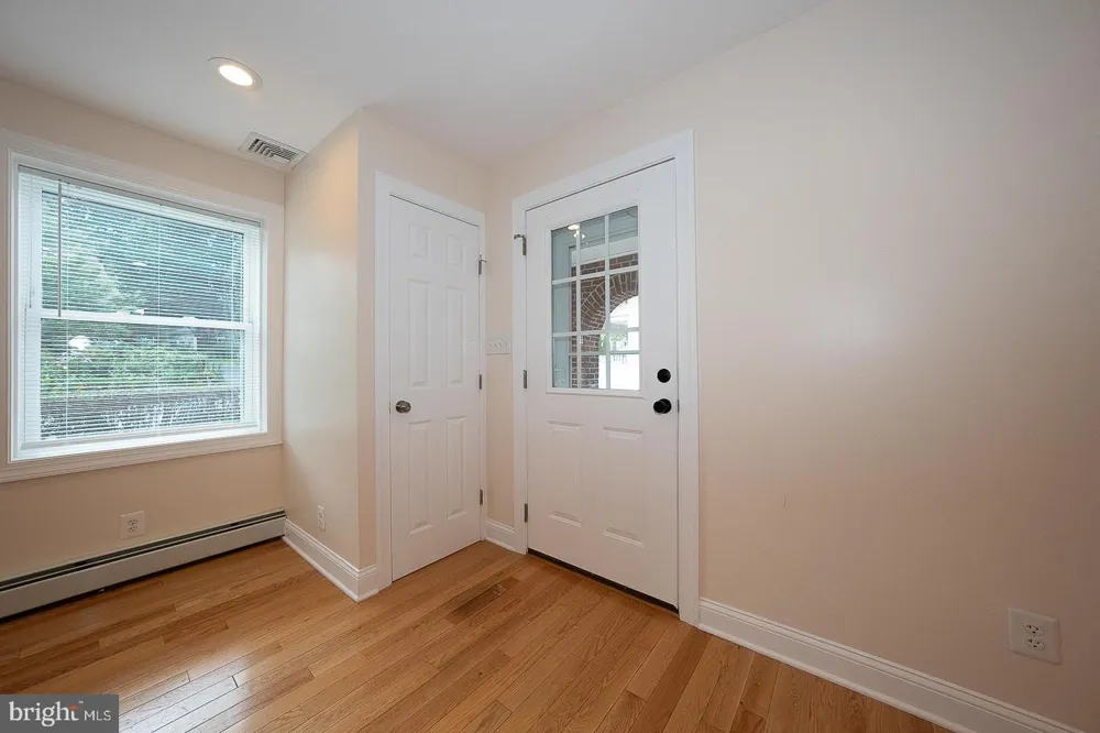 107 W CIRCULAR AVENUE Paoli, PA 19301