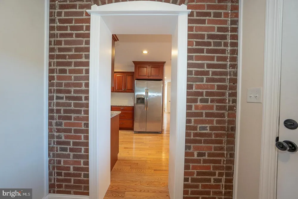 107 W CIRCULAR AVENUE Paoli, PA 19301