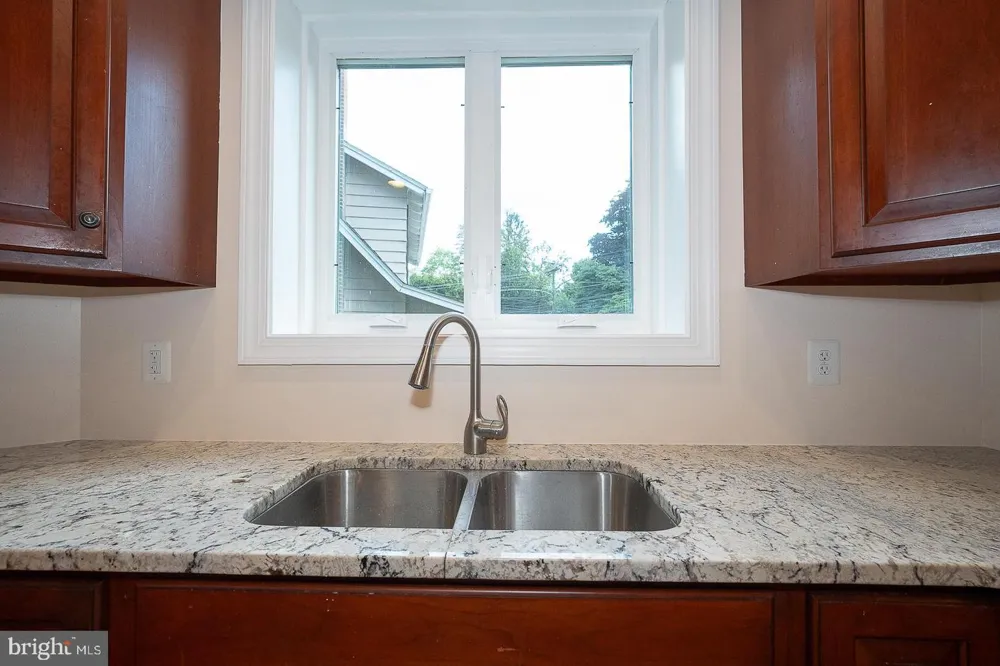 107 W CIRCULAR AVENUE Paoli, PA 19301