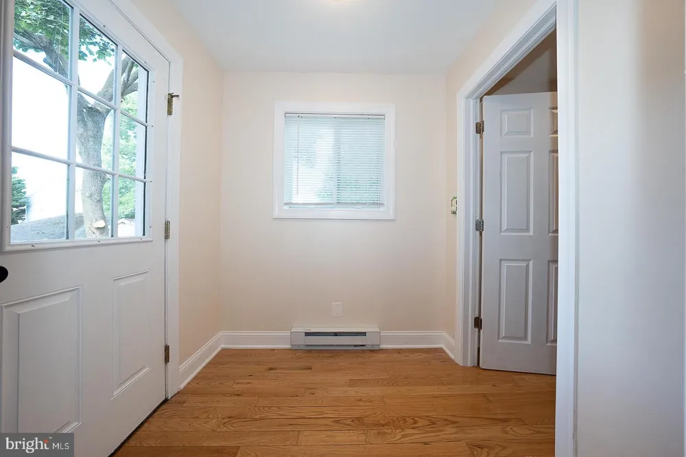 107 W CIRCULAR AVENUE Paoli, PA 19301