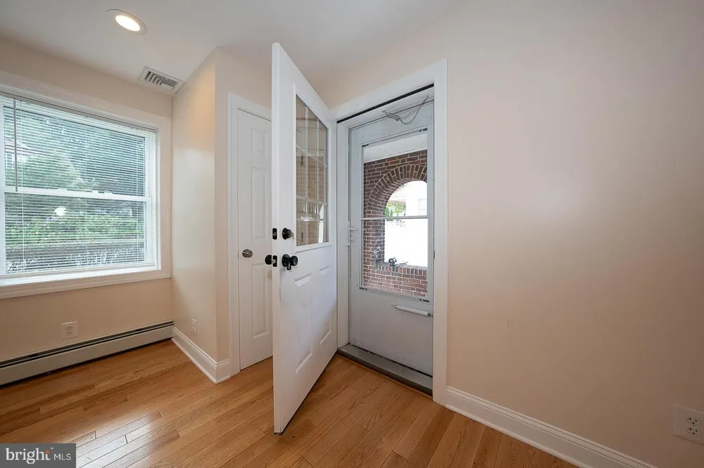 107 W CIRCULAR AVENUE Paoli, PA 19301