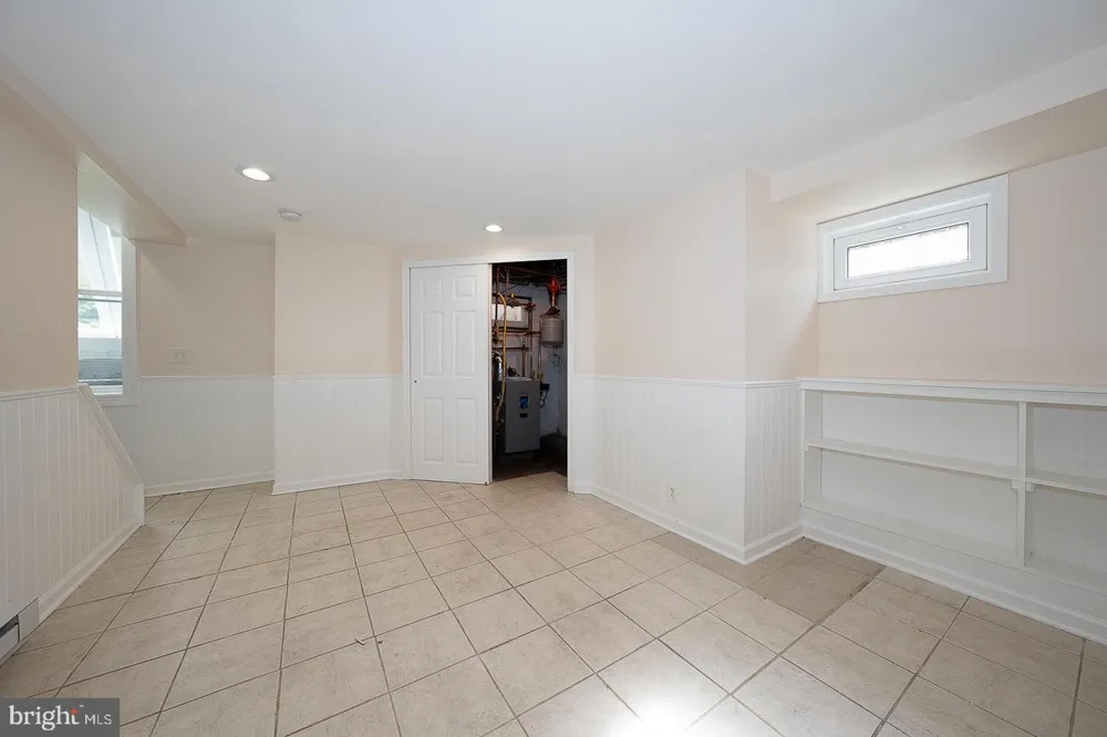 107 W CIRCULAR AVENUE Paoli, PA 19301