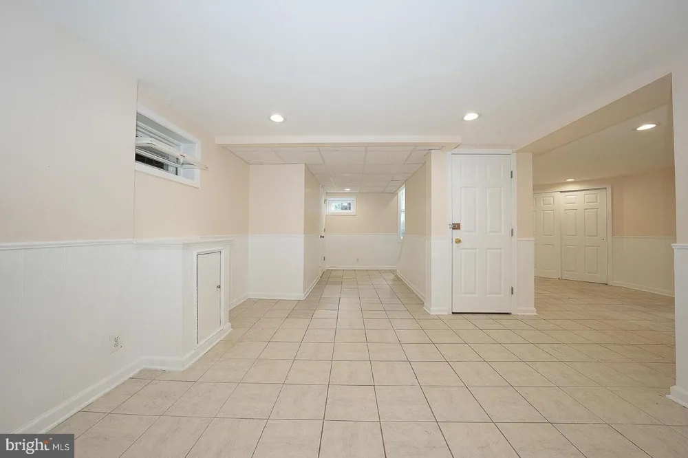 107 W CIRCULAR AVENUE Paoli, PA 19301