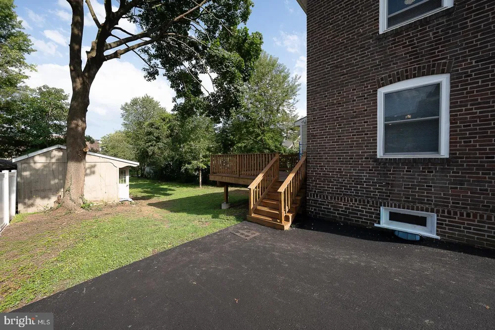 107 W CIRCULAR AVENUE Paoli, PA 19301