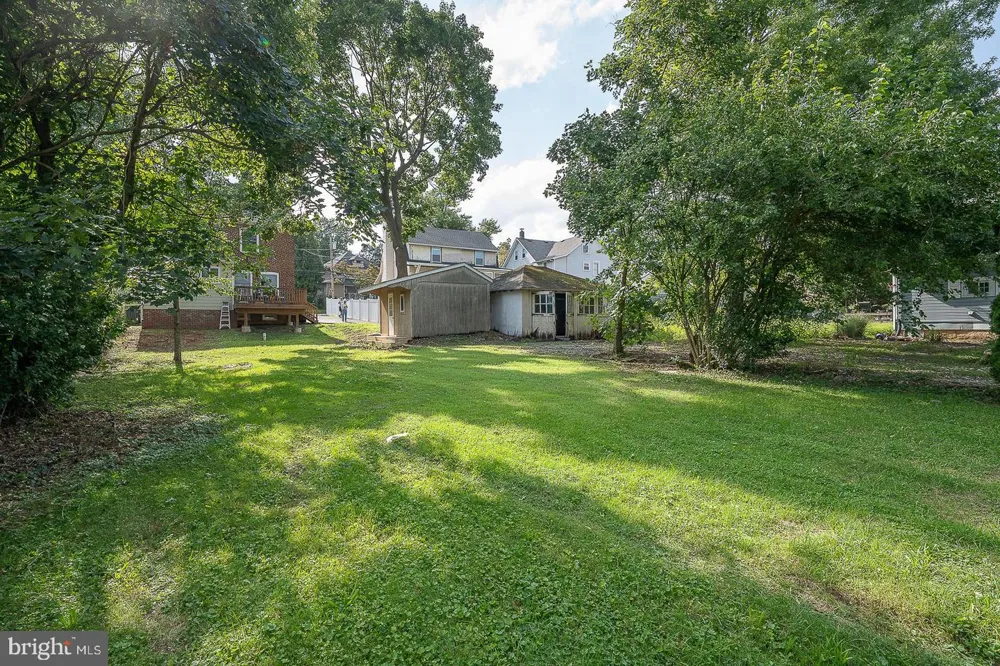 107 W CIRCULAR AVENUE Paoli, PA 19301