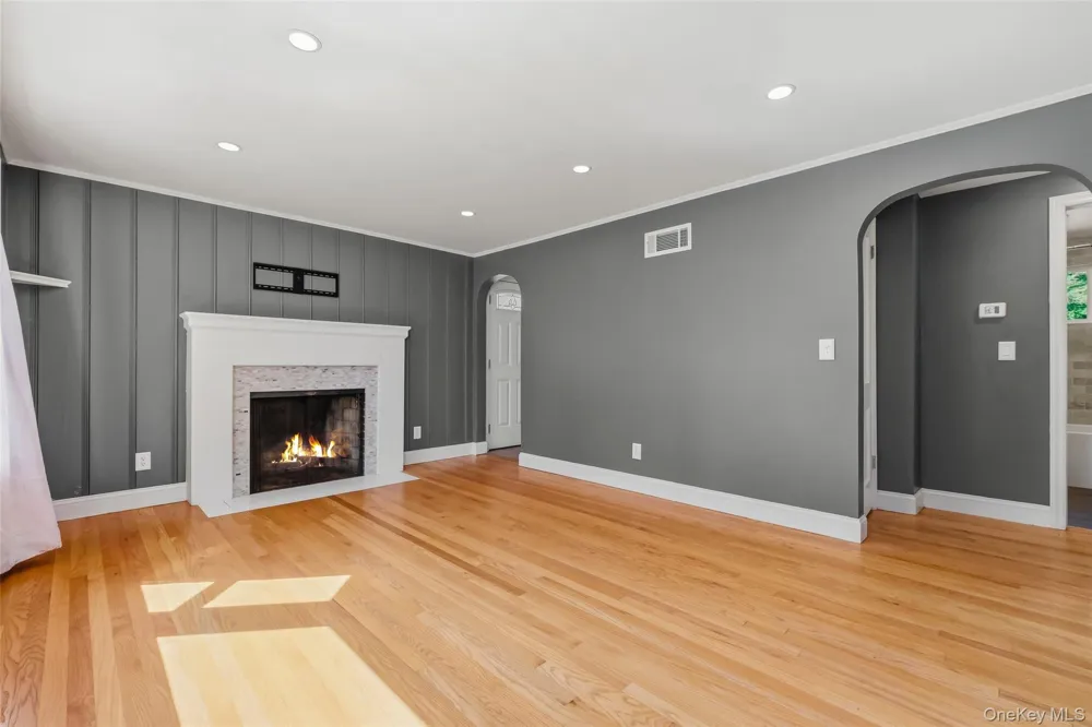 9 Memory Lane Poughkeepsie, NY 12603