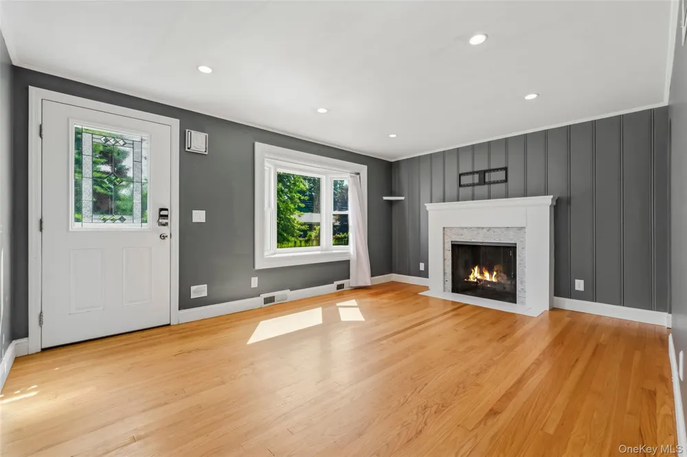 9 Memory Lane Poughkeepsie, NY 12603
