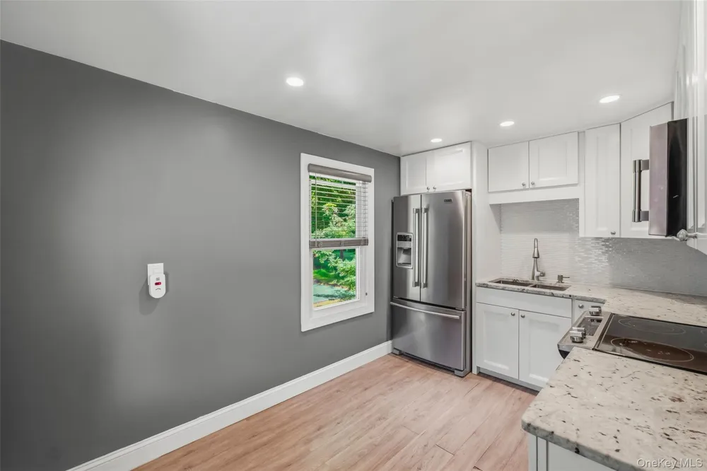 9 Memory Lane Poughkeepsie, NY 12603