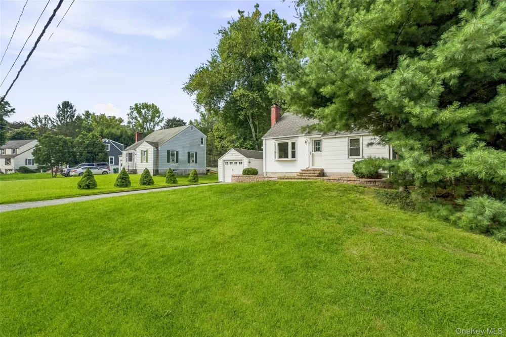 9 Memory Lane Poughkeepsie, NY 12603