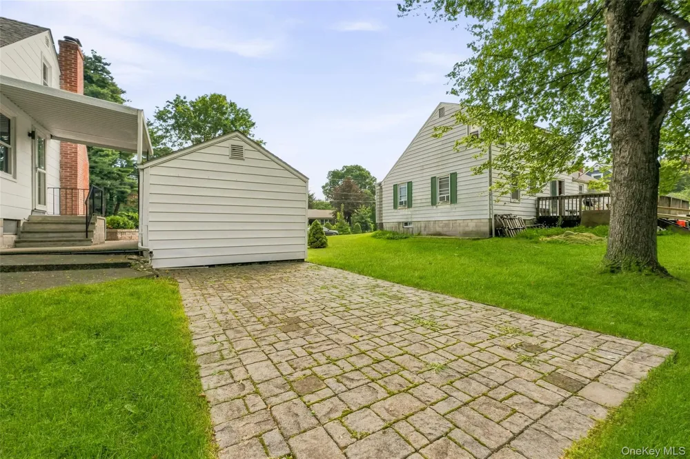 9 Memory Lane Poughkeepsie, NY 12603