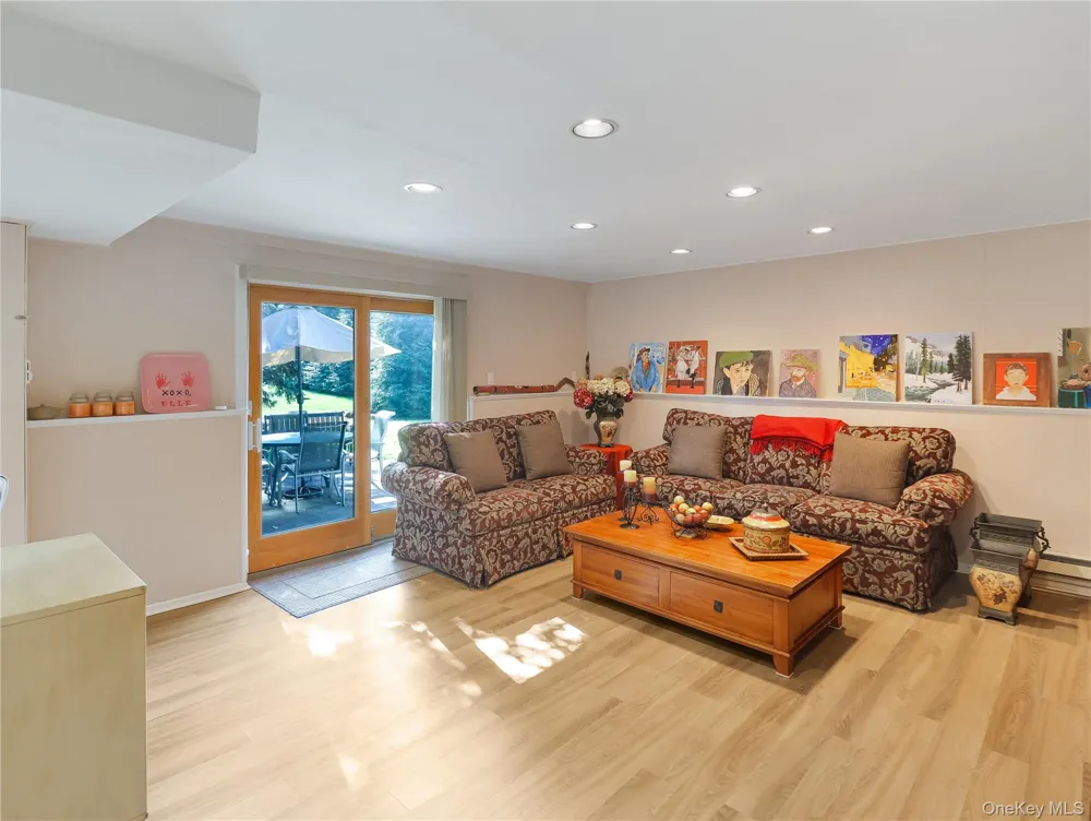 48 Eberling Drive New City, NY 10956
