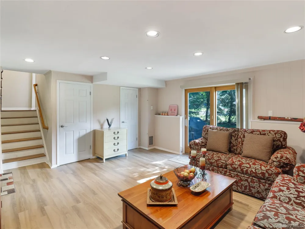 48 Eberling Drive New City, NY 10956