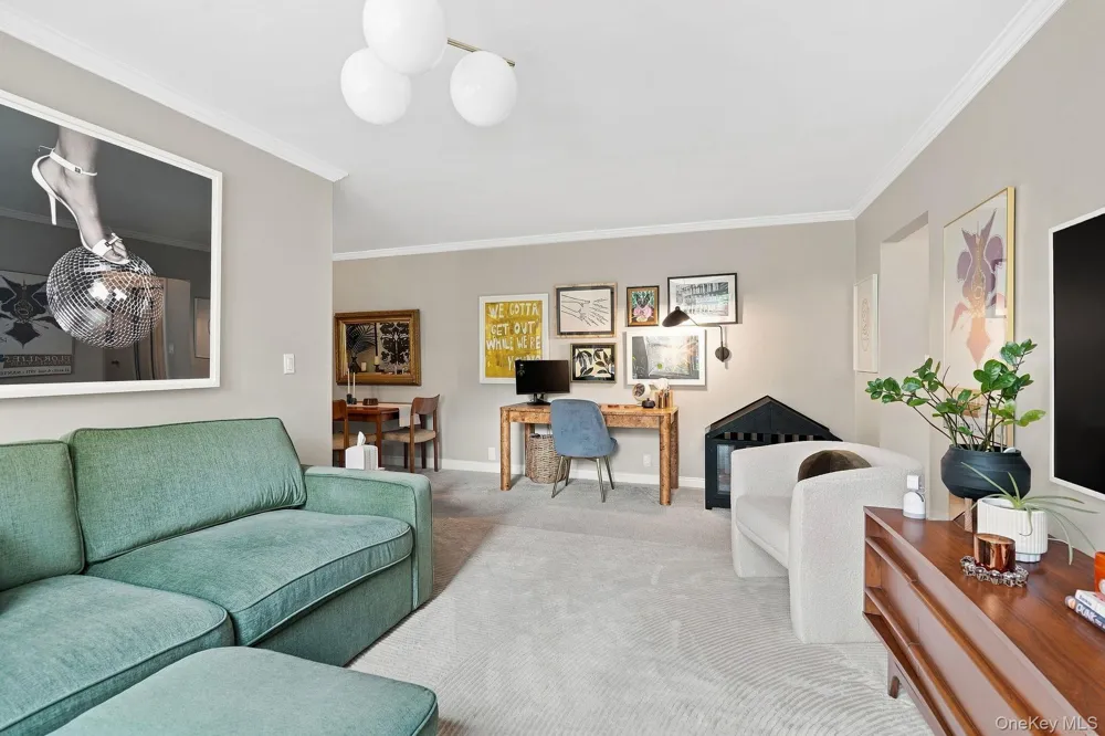 10 Bryant Crescent #1L White Plains, NY 10605
