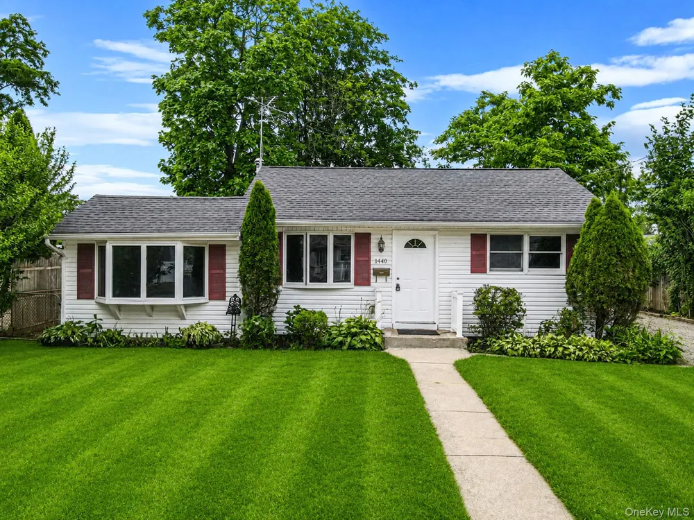 1440 Lombardy Boulevard Bay Shore, NY 11706