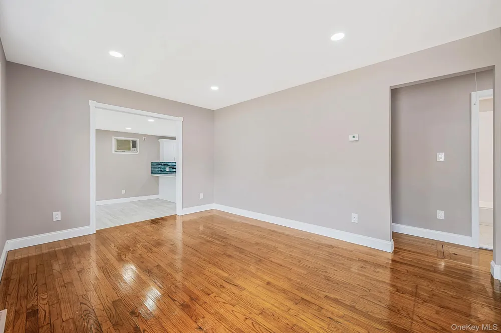 1440 Lombardy Boulevard Bay Shore, NY 11706