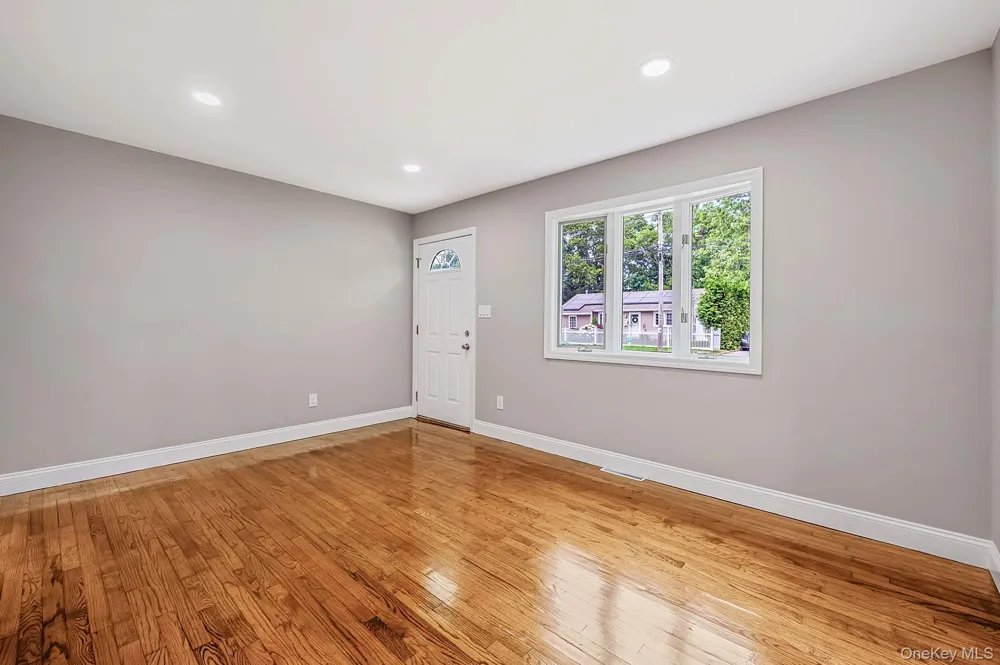 1440 Lombardy Boulevard Bay Shore, NY 11706