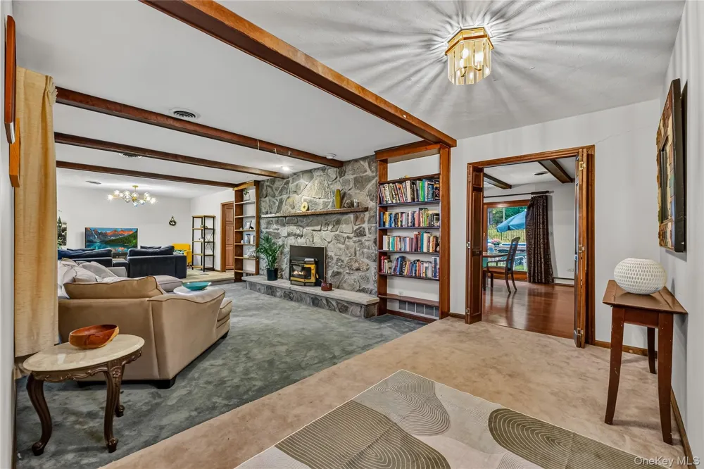 14 Lisa Drive Highland, NY 12528