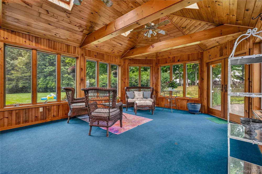 14 Lisa Drive Highland, NY 12528