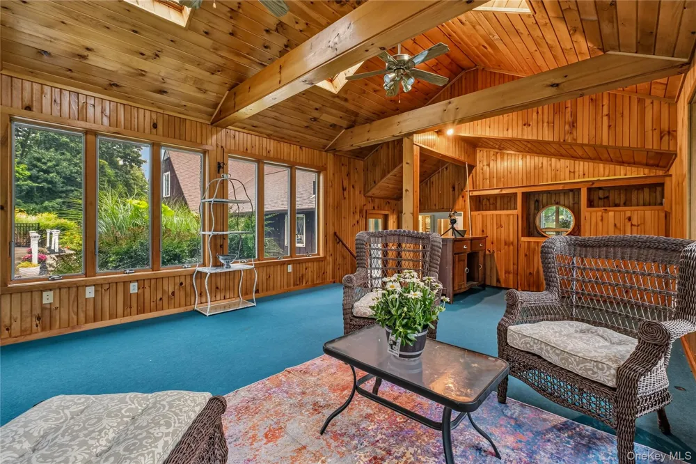 14 Lisa Drive Highland, NY 12528