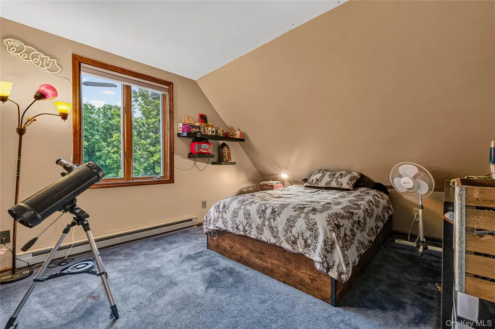 14 Lisa Drive Highland, NY 12528