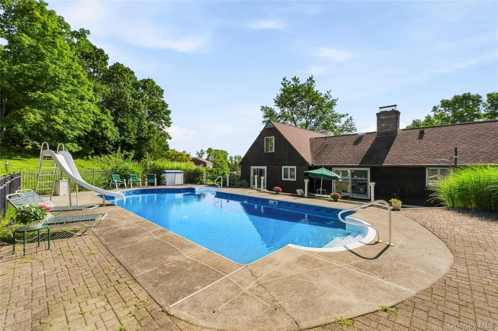 14 Lisa Drive Highland, NY 12528