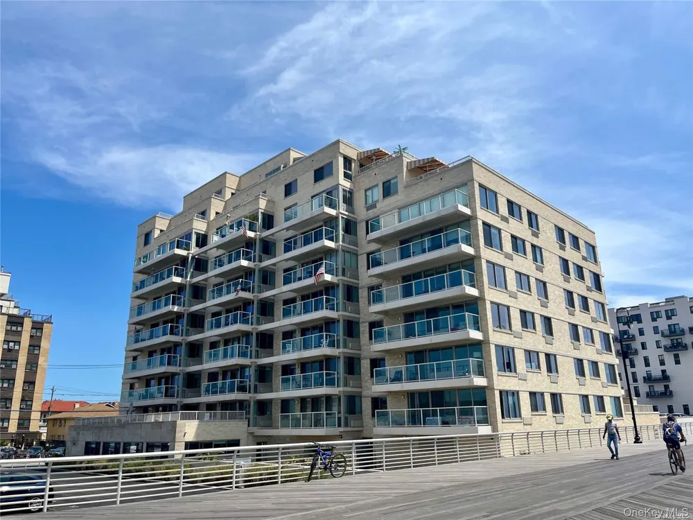 170 W Broadway #5H Long Beach, NY 11561