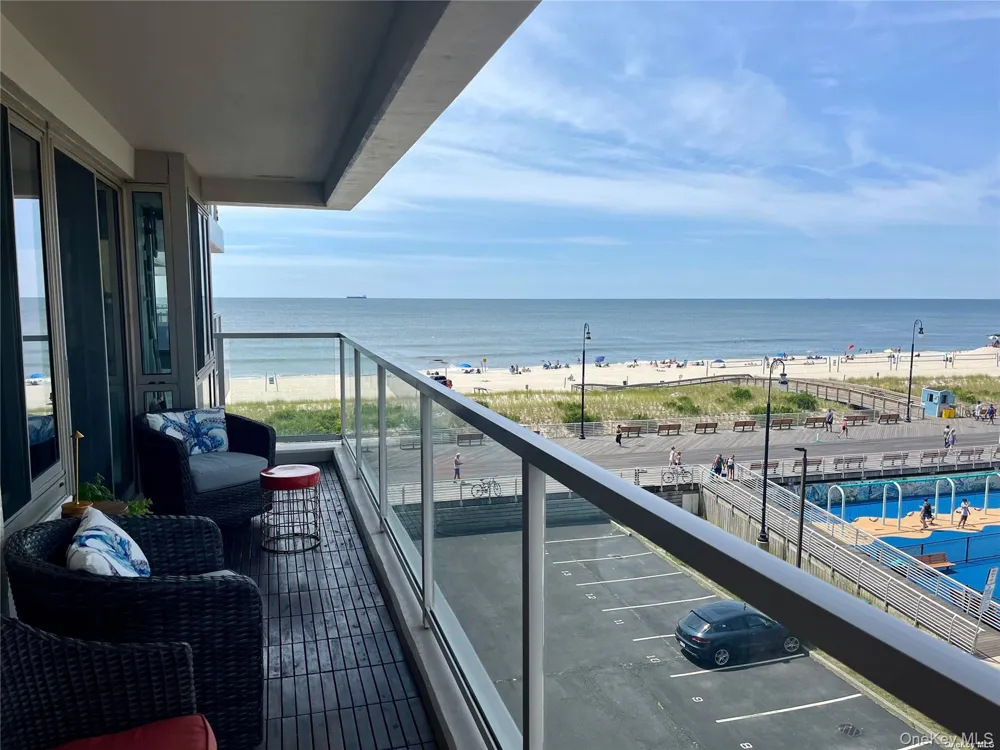 170 W Broadway #5H Long Beach, NY 11561