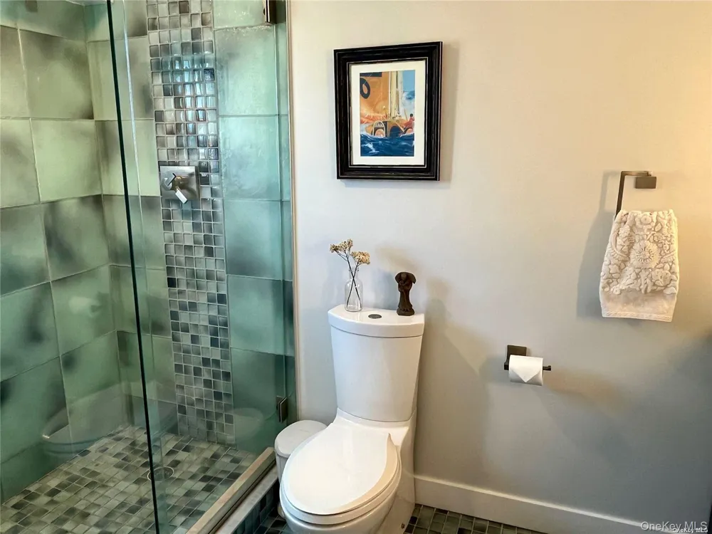 170 W Broadway #5H Long Beach, NY 11561