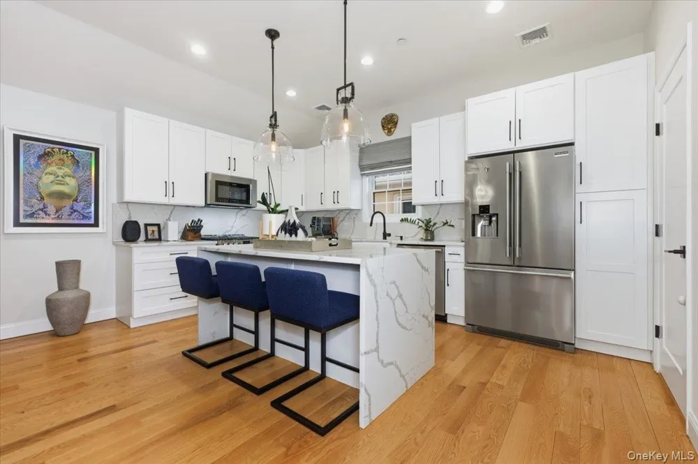 97 Wisconsin Street Long Beach, NY 11561