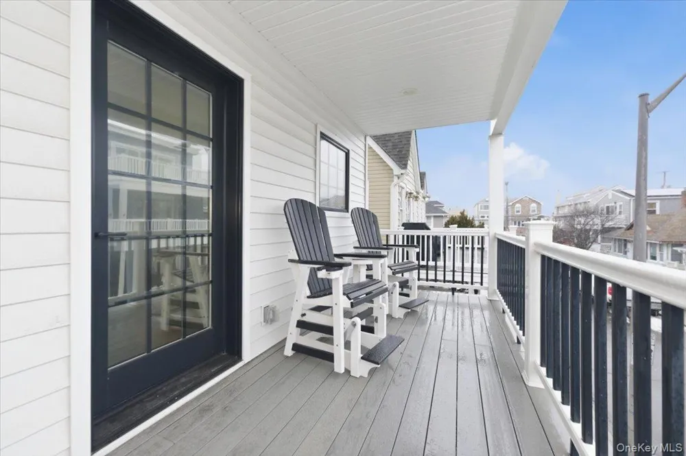 97 Wisconsin Street Long Beach, NY 11561