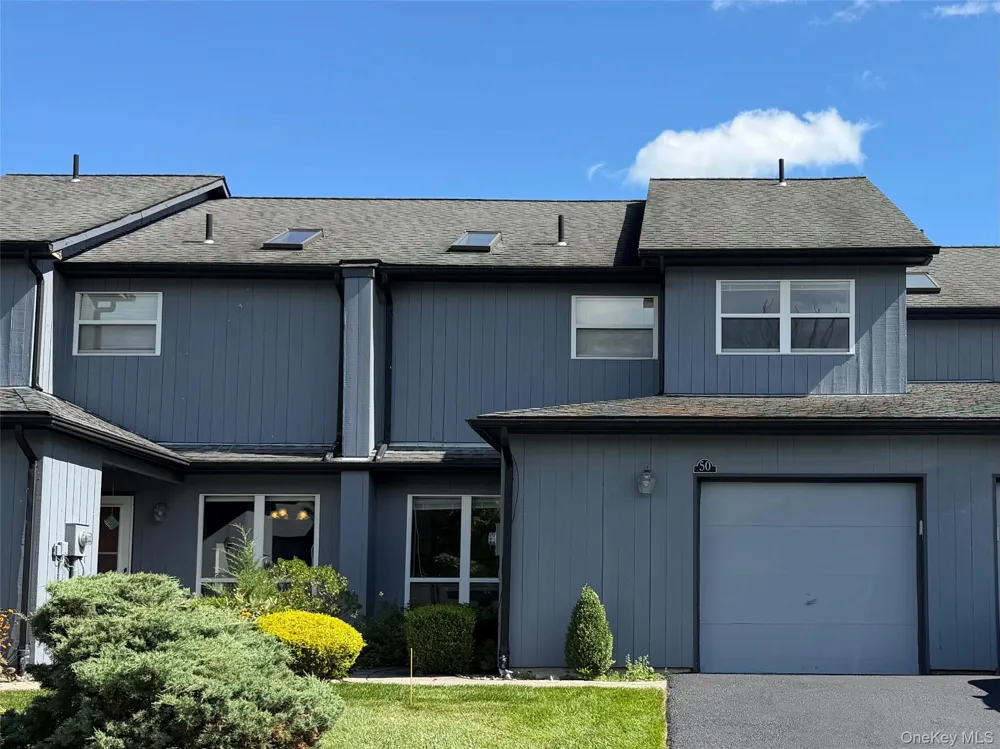50 Pond Drive E Rhinebeck, NY 12572