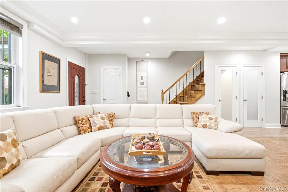 67-30 Harrow Street Forest Hills, NY 11375