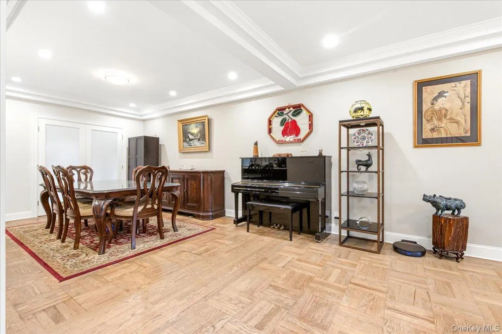 67-30 Harrow Street Forest Hills, NY 11375