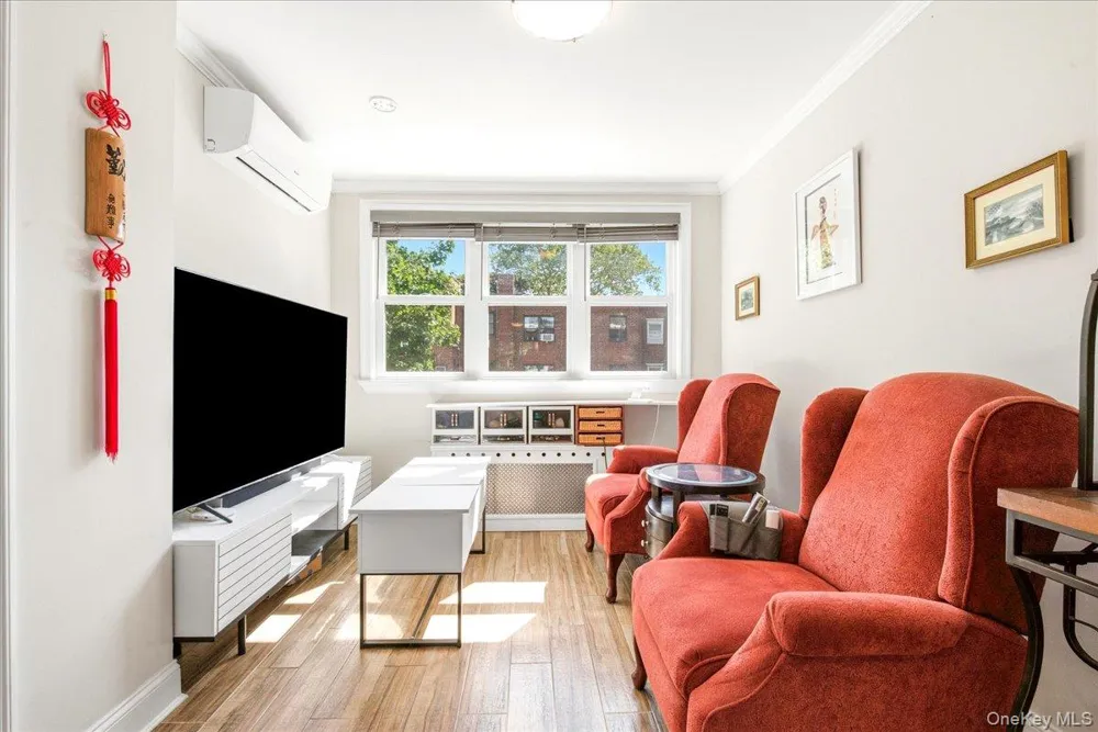 67-30 Harrow Street Forest Hills, NY 11375