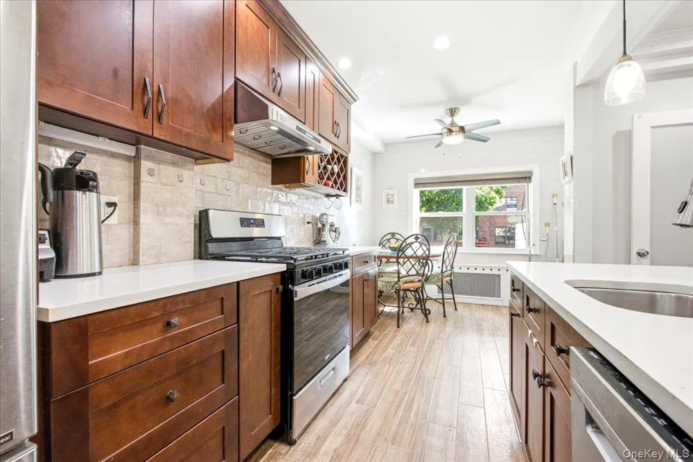 67-30 Harrow Street Forest Hills, NY 11375