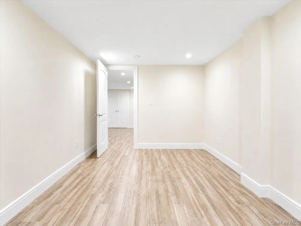 67-30 Harrow Street Forest Hills, NY 11375