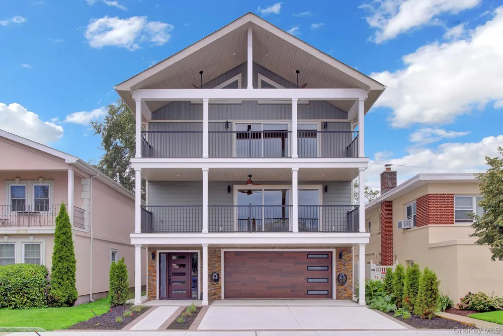 328 E Chester Street #2 Long Beach, NY 11561