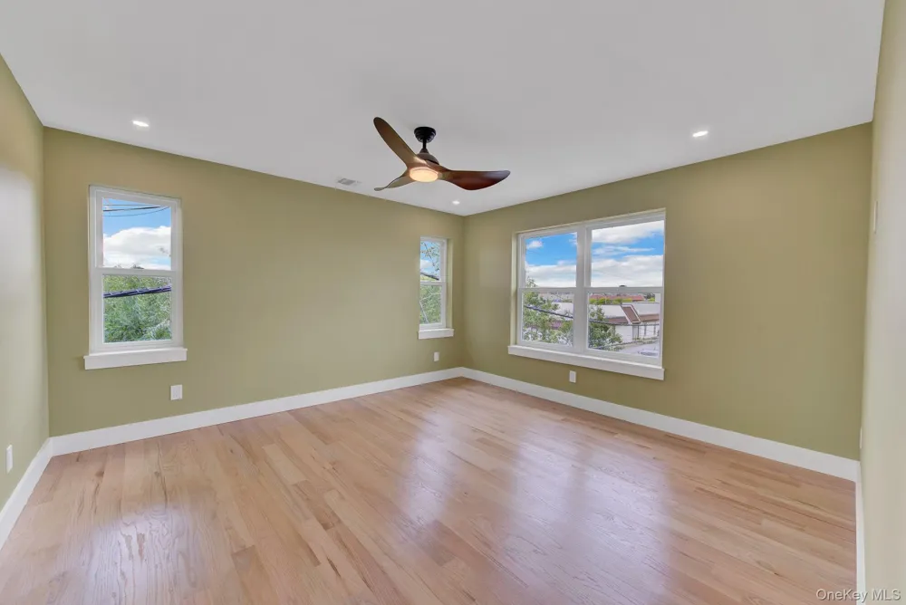 328 E Chester Street #2 Long Beach, NY 11561