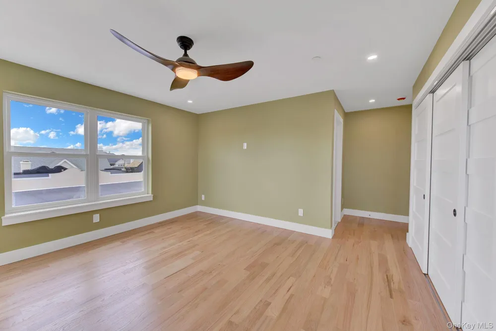 328 E Chester Street #2 Long Beach, NY 11561