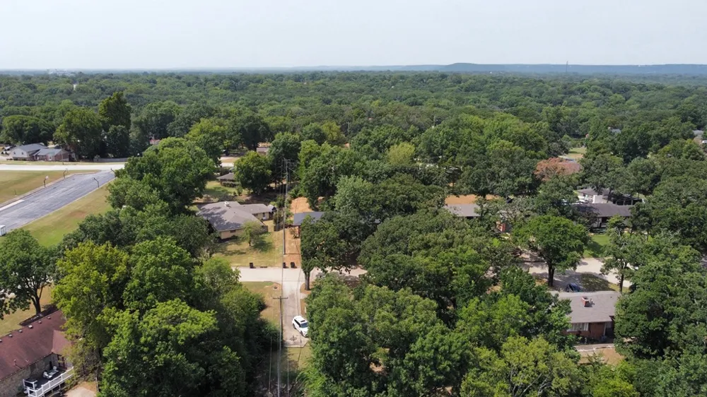3433 Willowood Drive Bartlesville, OK 74006