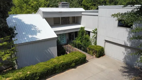 3433 Willowood Drive